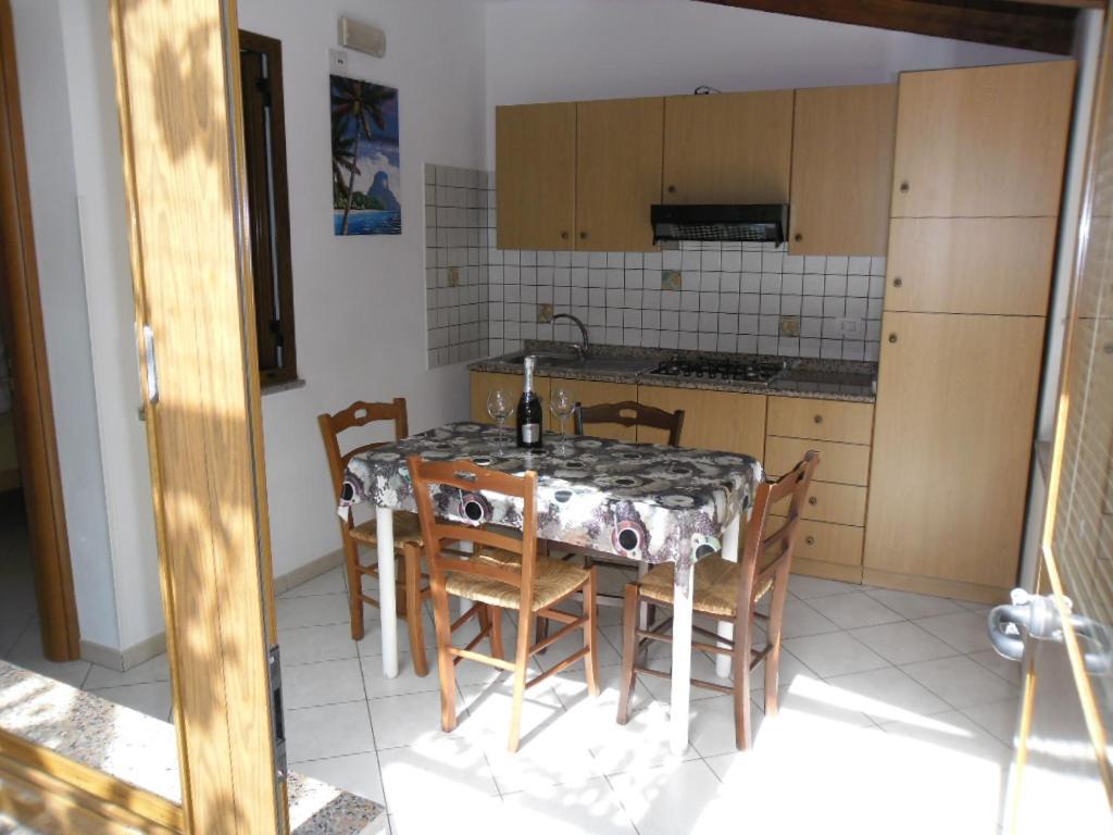 Pousada Romantica Aparthotel Tropea Kültér fotó